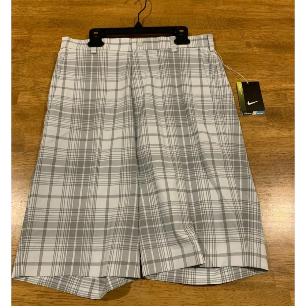 Nike Men's Golf Sports Shorts 28 Gray Plaid 4 pockets 509182 100 New With Tags